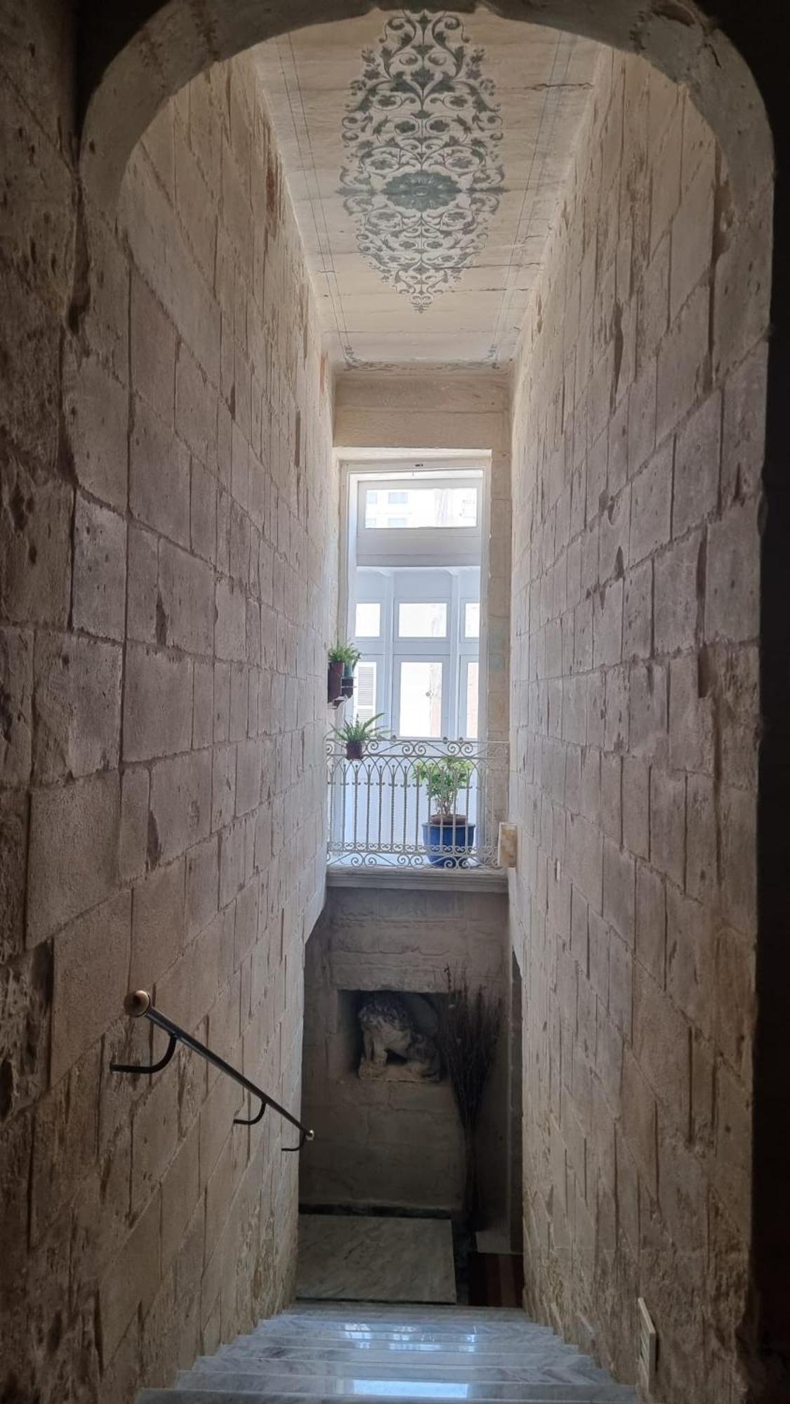 Servants' Quarters Studio Apartment Βαλέτα Εξωτερικό φωτογραφία