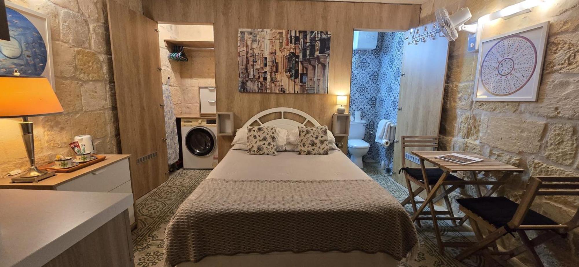 Servants' Quarters Studio Apartment Βαλέτα Εξωτερικό φωτογραφία