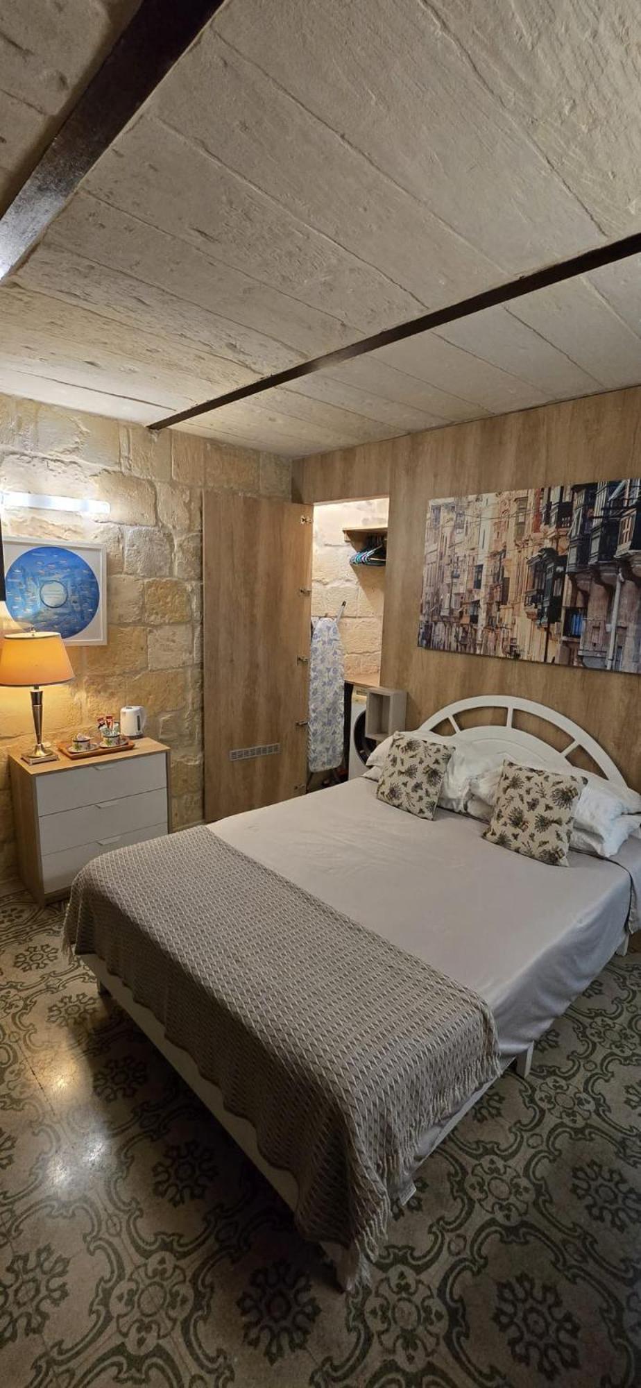 Servants' Quarters Studio Apartment Βαλέτα Εξωτερικό φωτογραφία