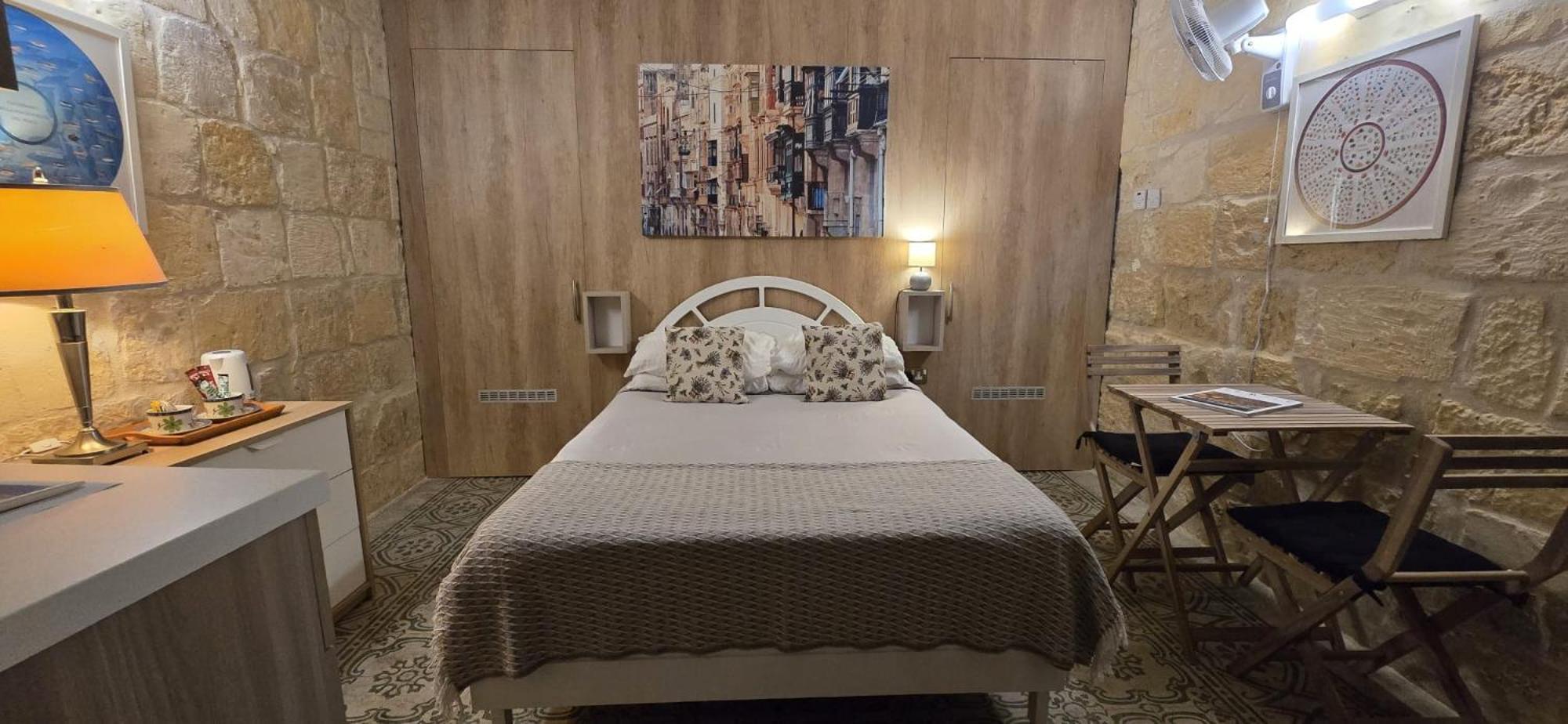 Servants' Quarters Studio Apartment Βαλέτα Εξωτερικό φωτογραφία
